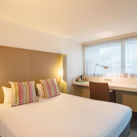 Hotel Campanile Lyon Bron Eurexpo Zewnętrze zdjęcie