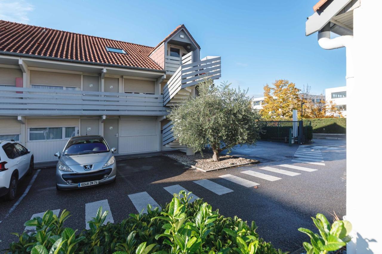 Hotel Campanile Lyon Bron Eurexpo Zewnętrze zdjęcie
