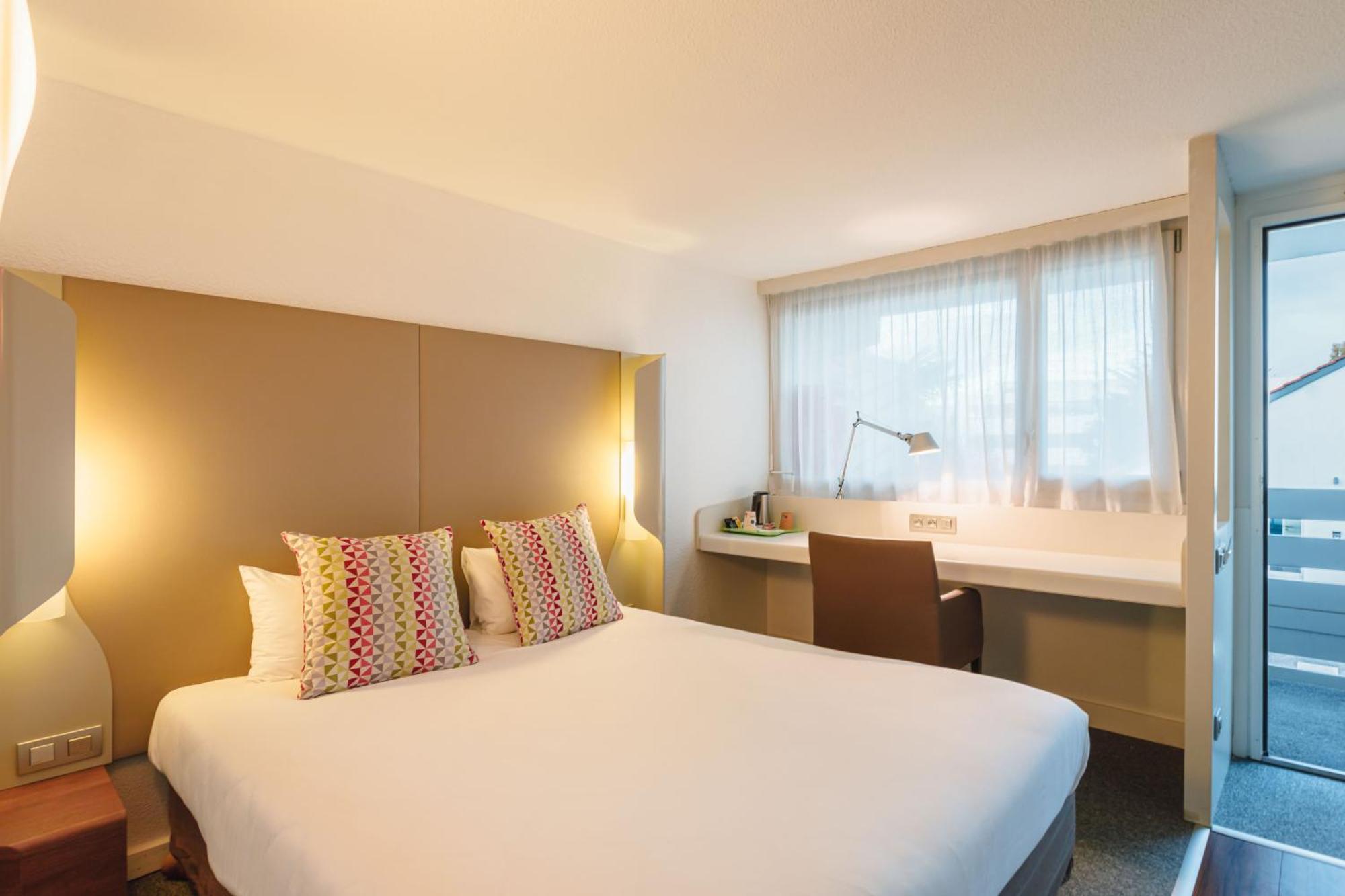 Hotel Campanile Lyon Bron Eurexpo Zewnętrze zdjęcie